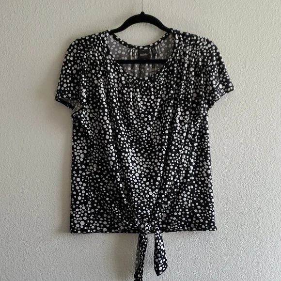 5/$25 Rafaella Blouse - Picture 4 of 4